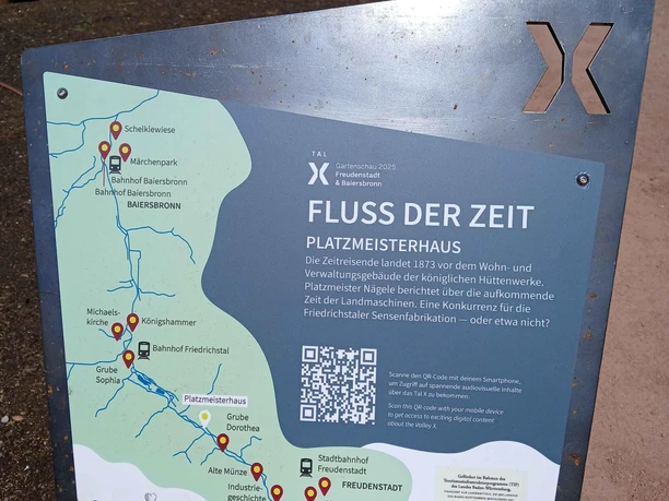 Stele Fluss der Zeit "Platzmeisterhaus"