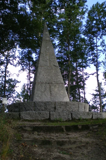 Husarendenkmal Schwalbenstein
