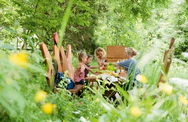 Picknick auf dem Liebesbankweg