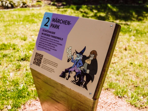 Digitale Zeitreise Im Fluss der Zeit Stele Märchenpark