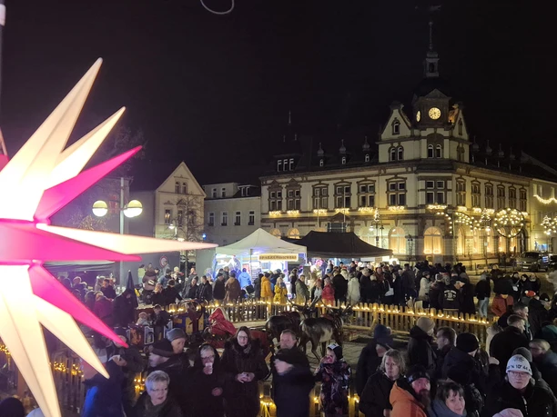 Weihnachtsmarkt Groitzsch_Olaf Becher.jpg