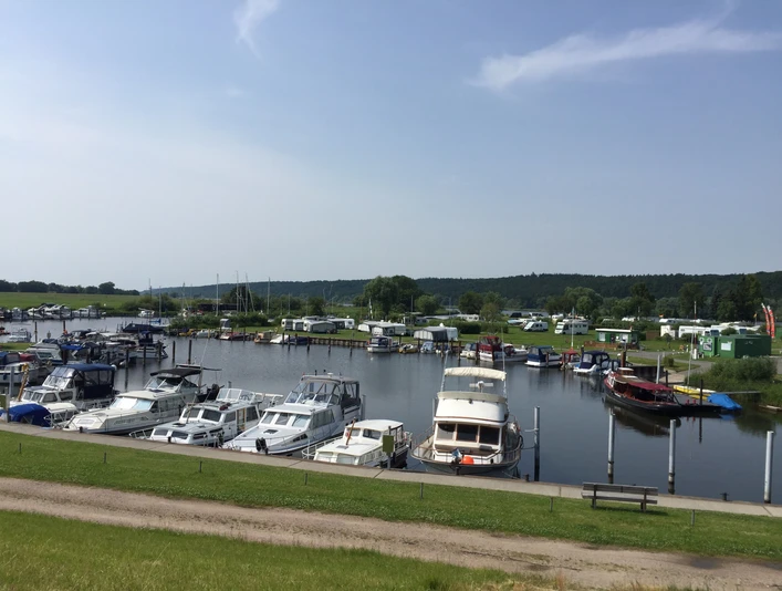 Hafen Artlenburg an der Elbe©Sandy Gudde.jpg Hafen Artlenburg