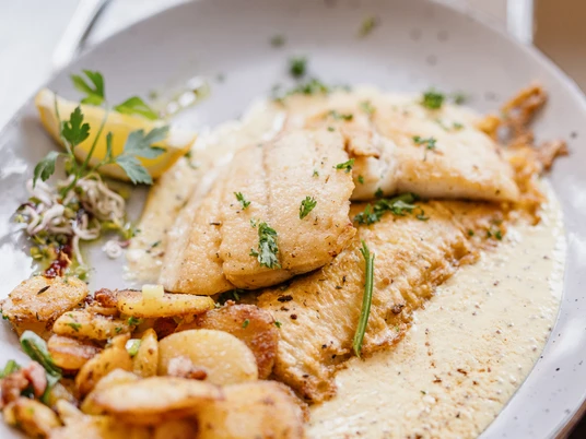 Regionale Gerichte im Dragseth's Gasthof in Husum