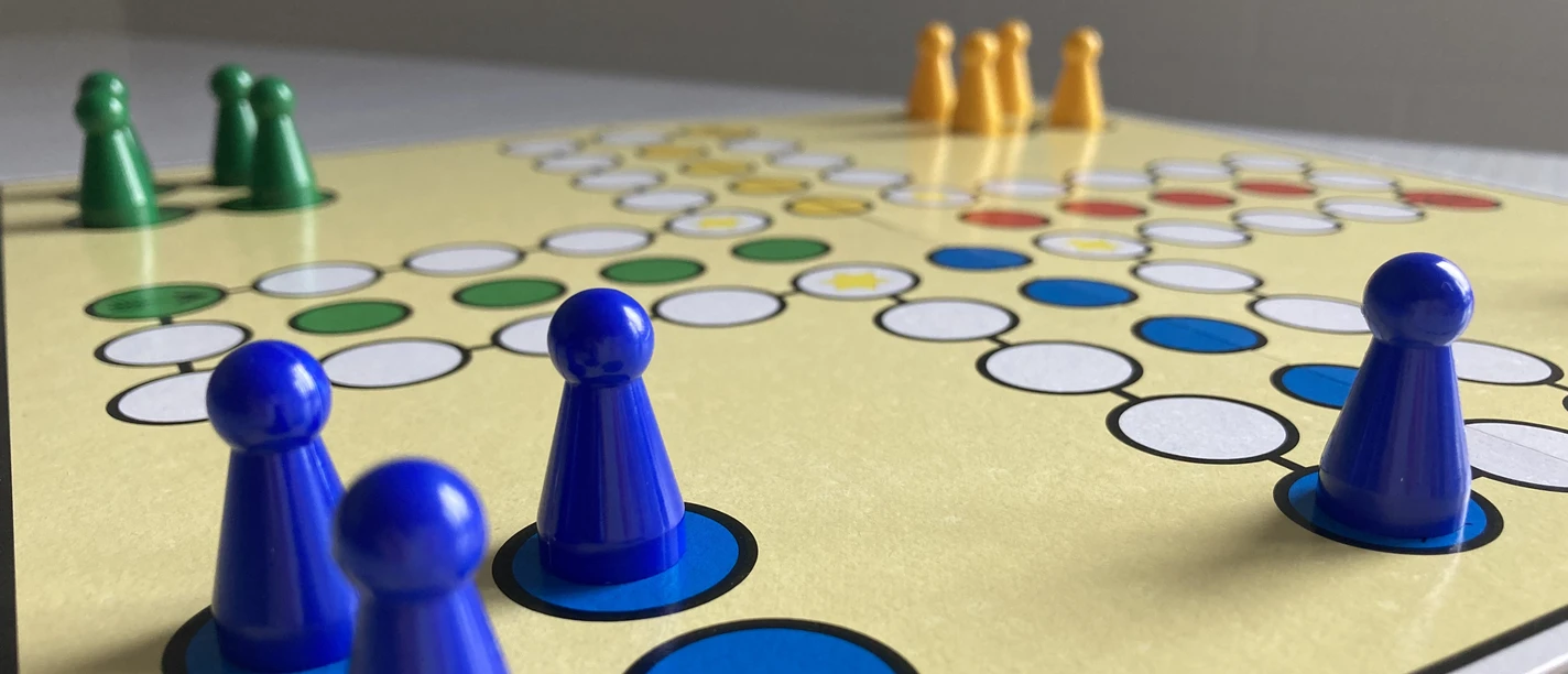 Spiel Mensch-Ärgere-Dich-Nicht Spiel Mensch-Ärgere-Dich-Nicht