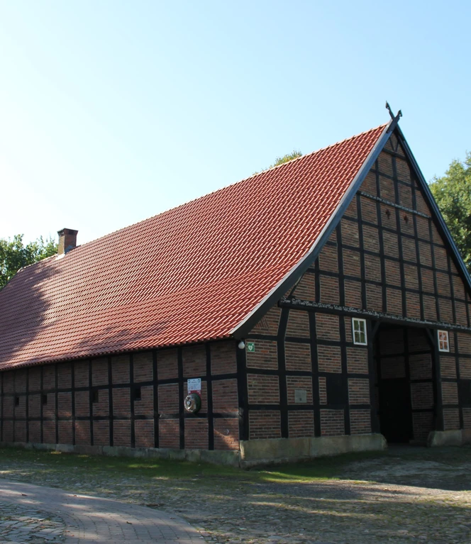 Haupthaus mit neu gedecktem Dach – Heimathof Emsbüren ©Emsland Tourismus GmbH .JPG