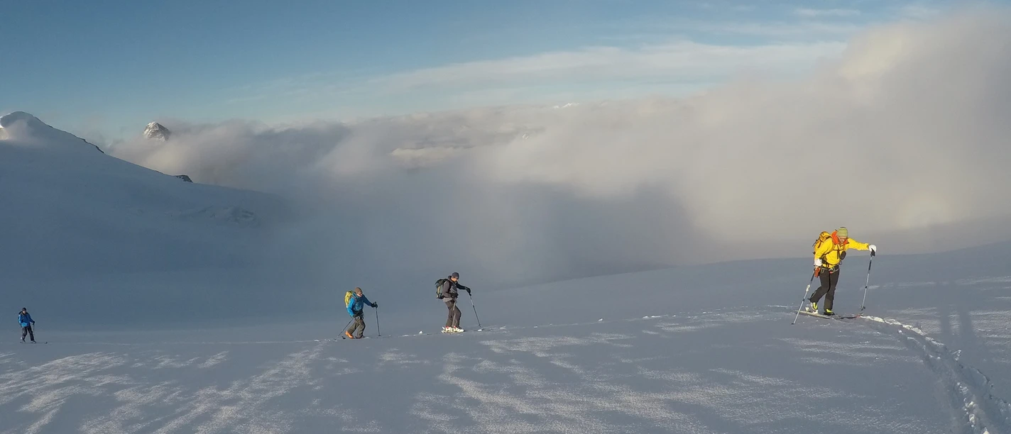Skitouren Dammastock Grimsel Alex Gisler GOPR0814