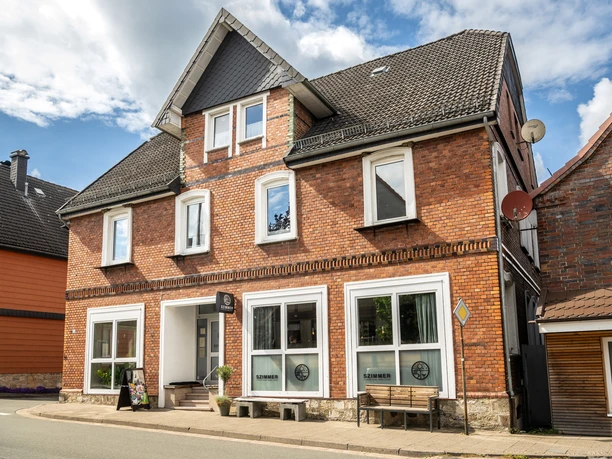 Barntrup-Alverdissen-Cafe-Szimmer-CC_BA-SA Teutoburger-Wald-LTM-GmbH-D-Ketz-123.jpg