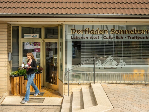 Barntrup-Sonneborn-Dorfladen-Sonneborn-CC_BA-SA Teutoburger-Wald-LTM-GmbH-D-Ketz-095.jpg