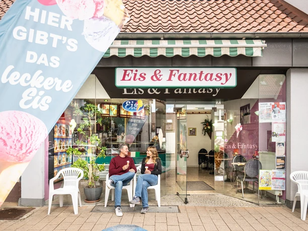 Barntrup-Eiscafe-Eis-und-Fantasy-CC_BA-SA Teutoburger-Wald-LTM-GmbH-D-Ketz-046.jpg