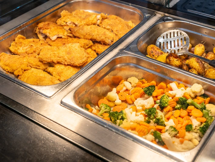 Barntrup-Fleischerei-Toeneboen-CC_BA-SA Teutoburger-Wald-LTM-GmbH-D-Ketz-044.jpg