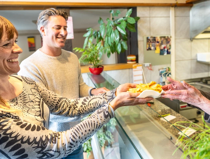 Barntrup-Gitti's-Futterstuebchen-CC_BA-SA Teutoburger-Wald-LTM-GmbH-D-Ketz-162.jpg