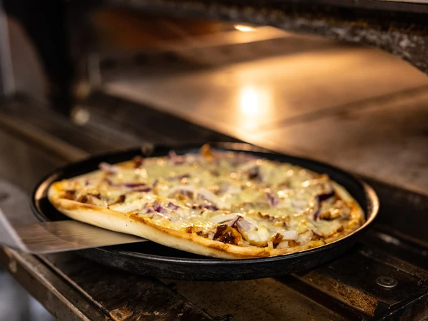 Barntrup-La-Perla-Pizzaria-CC_BA-SA Teutoburger-Wald-LTM-GmbH-D-Ketz-171.jpg