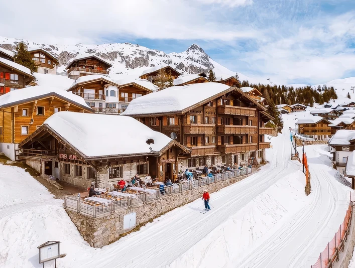 Alpfrieden_Bettmeralp_Aussenansicht_Winter.jpeg