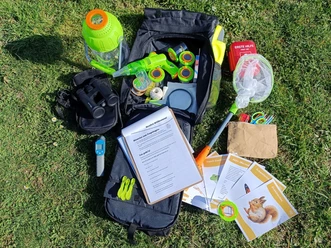 NFH Teutoburg NahTour Rucksack c NaturFreunde NRW.jpg Inhalt des Wanderrucksacks für die NahTour