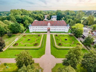 RheinMain Kreis-Offenbach Heusenstamm Schloss Schoenborn