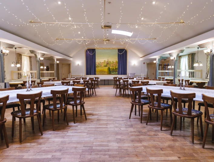 Festsaal Zum Lindenkrug Witzeeze.jpg