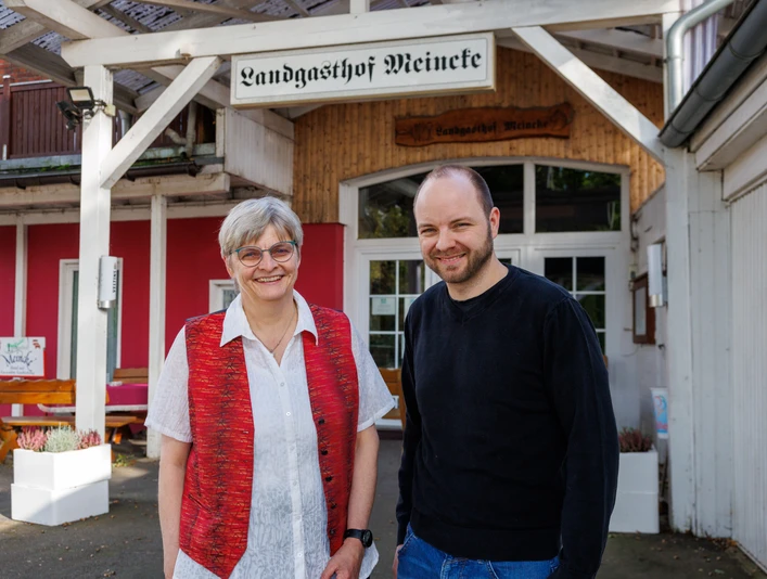 Silvia und Marcel Meincke Landagsthof Meincke.jpg Portraitbild Silvia und Marcel Meincke vom Landagsthof Meincke