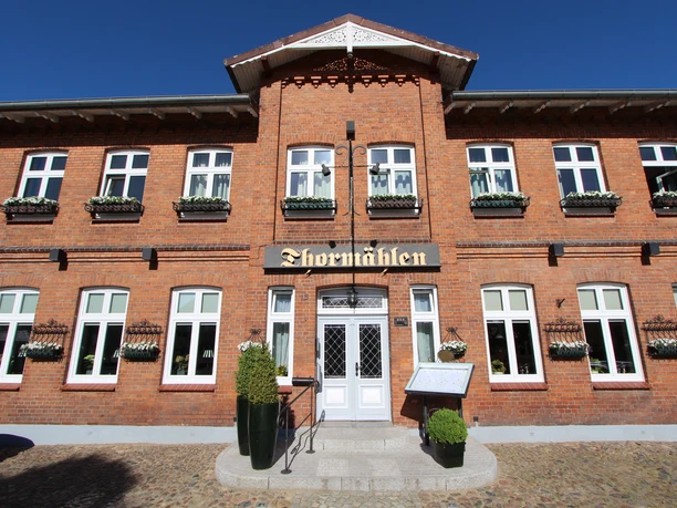 Außenansicht Hotel Thormählen.JPG