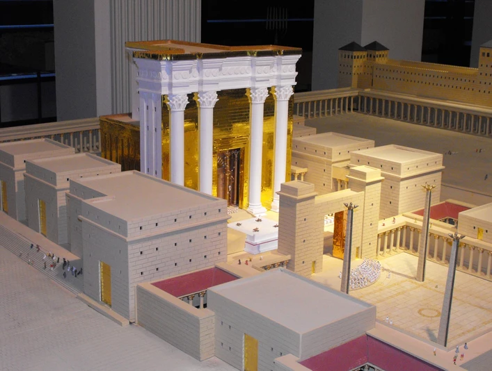 Jüdischer Tempel als Modell in der Ausstellung in Reichenbach