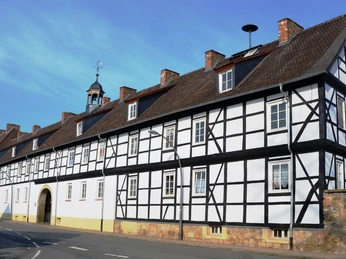 Gutshof Salzgitter-Flachstöckheim Straßenseite