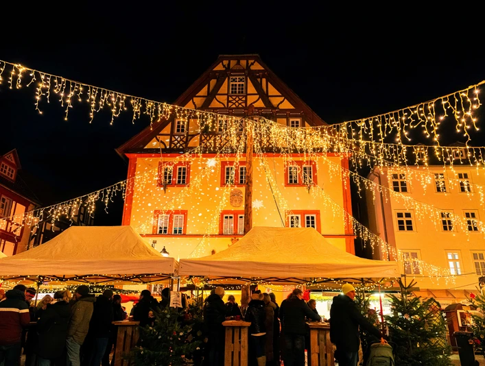 Rotenburg_Weihnachtsmarkt_2024_Stadt Rotenbrug_ Marktplatz_Rathaus