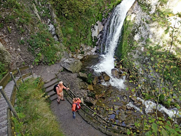 Wanderer Allerheiligen_Quelle Renchtal Tourismus GmbH_klein