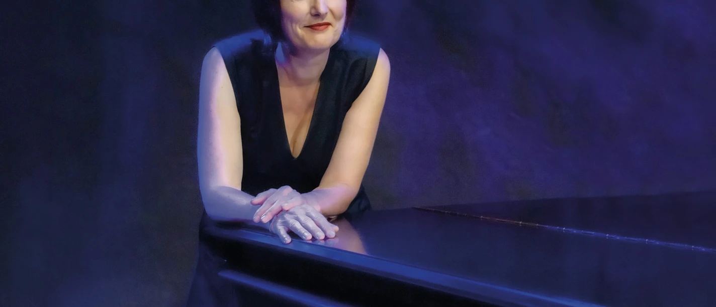 7 auf einen Streich! Pianopoesie mit Esther Hasler