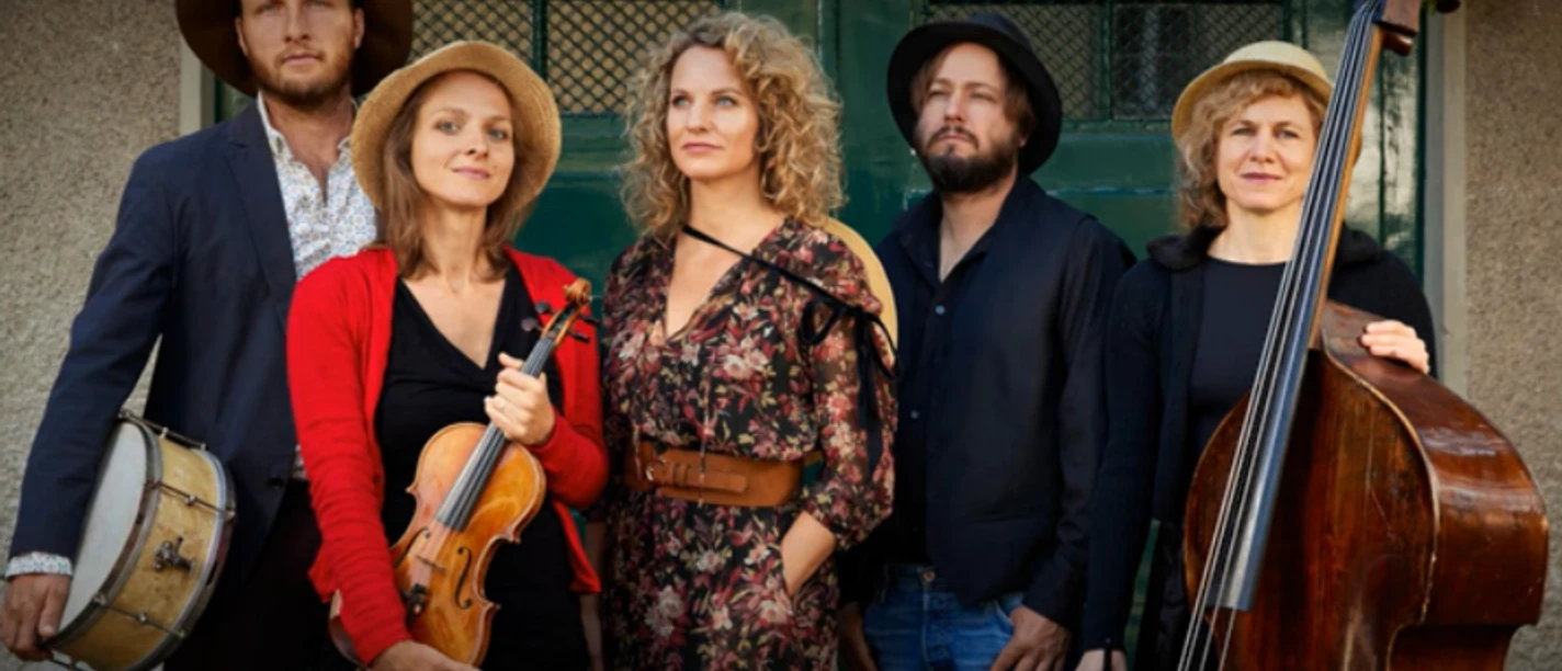 Fryja: Musikalische Geschichten aus alten Zeiten