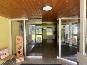 D11F50E6-BE56-40F0-9F94-B4B81FA327A2