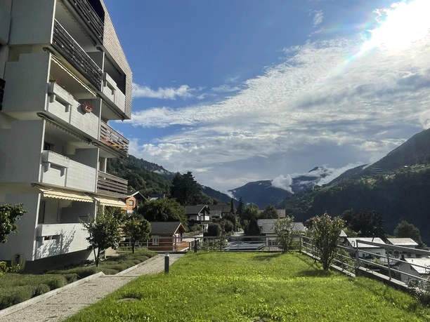 3E7ADF19-714D-474F-9305-D445C4CE2F1C