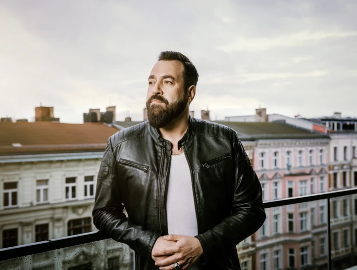 Laith Al-Deen - Kein Tag umsonst Laith Al-Deen - Kein Tag umsonst