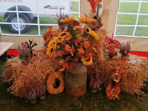 Herbstzauber im Festzelt