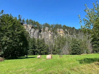Blick auf die Rabensteine von tschechischer Seite
