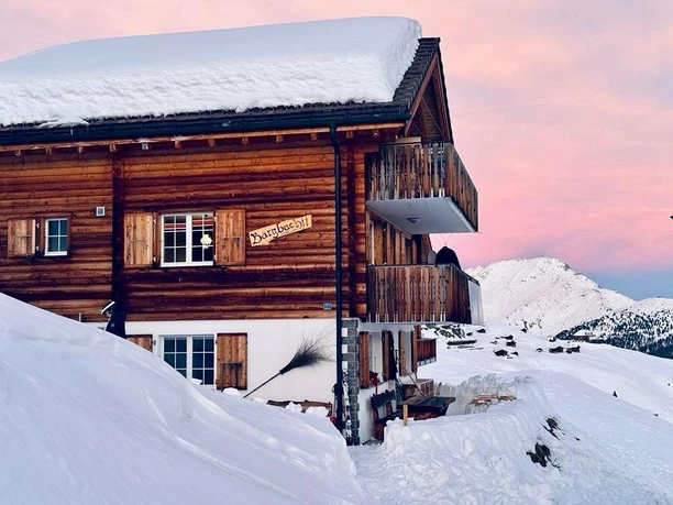 Mehrfamilien Chalet Bärgbachji
