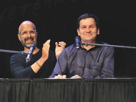 Christoph Maria Herbst & Moritz Netenjakob - Das ernsthafte Bemühen um Albernheit