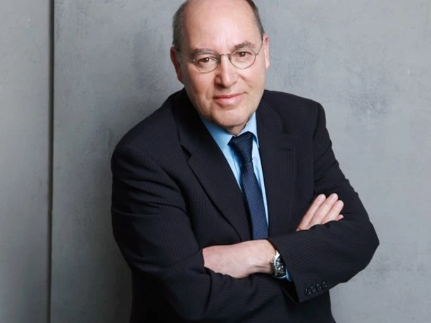 Lesung mit Dr. Gregor Gysi