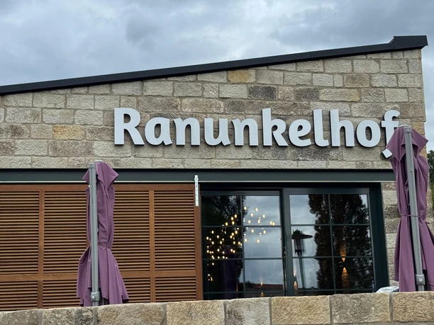 Biergarten am Ranunkelhof