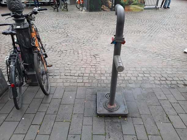 Trinkwassersäule Markt