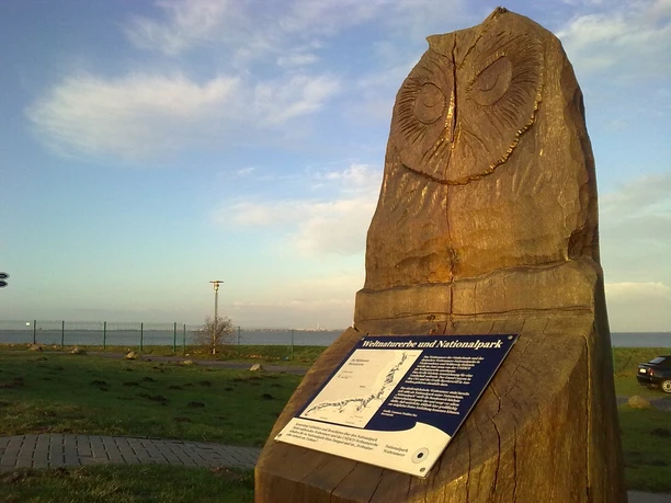 Kurz vor dem Ziel des Terrainkurwegs "Meeresbrise" über den Weg zum Weltnaturerbe Wattenmeer in Dangast zum Ausgangspunkt Kurz vor dem Ziel des Terrainkurwegs "Meeresbrise" über den Weg zum Weltnaturerbe Wattenmeer in Dangast zum Ausgangspunkt