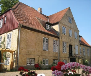 Bibelzentrum Front.jpg