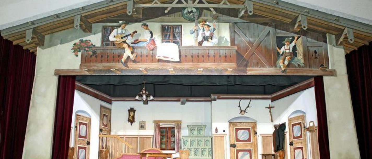 Bauerntheater der Theatergruppe Krün "Pension Schaller"