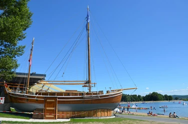 Verkaufskiosk im Schiff am Café del Lago am Salzgittersee