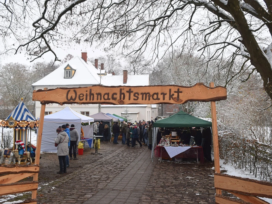 Steinhorster Weihnachtsmarkt (2).jpg