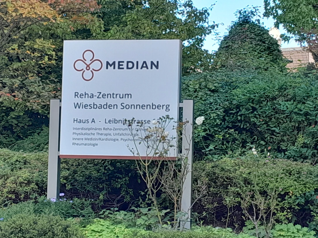 Reha-Zentrum Wiesbaden Sonnenberg.jpg