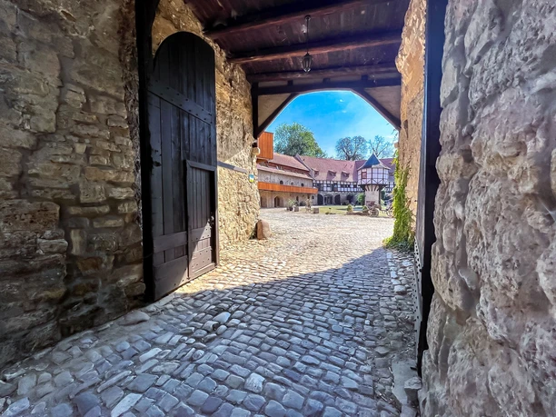 Hotel & Spa Wasserschloss Westerburg - Innenhof Hotel & Spa Wasserschloss Westerburg - Innenhof