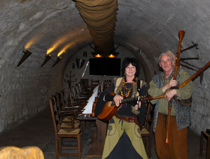 Hotel & Spa Wasserschloss Westerburg - Ritteressen mit Gauklern Hotel & Spa Wasserschloss Westerburg - Ritteressen mit Gauklern