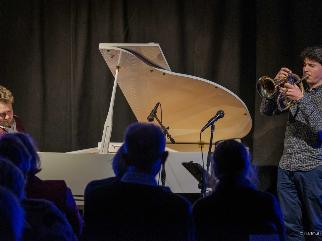 Jazz-Konzert auf Juist - Tobas Altripp & Gabriel Rosenbach.jpg Jazz-Konzert auf Juist - Tobas Altripp & Gabriel Rosenbach
