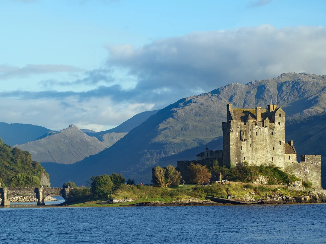 Eilean Donan Castle.jpg