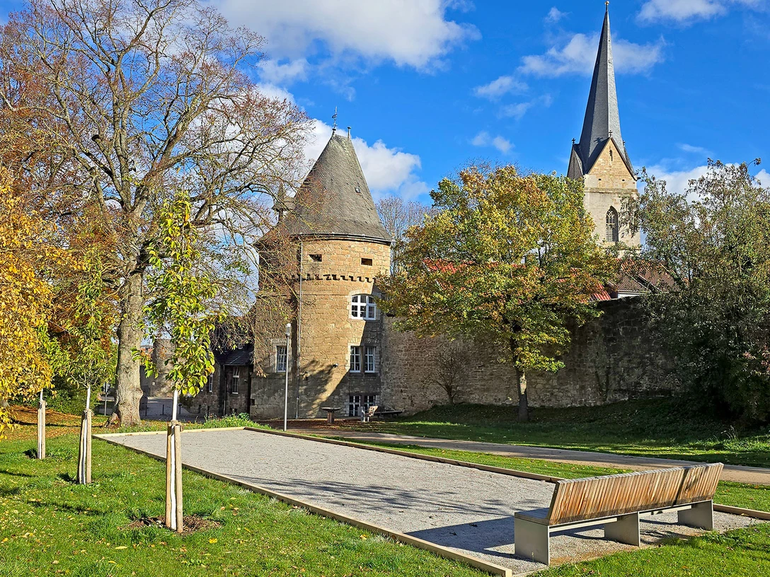 Bouelbahn-Wollweberturm-quer
