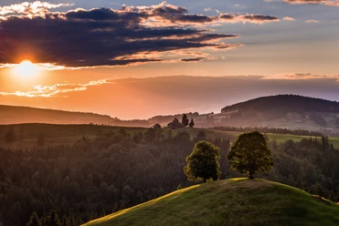 switzerland-summer-eggiwil-sonnenuntergang_51918072110_o.jpg